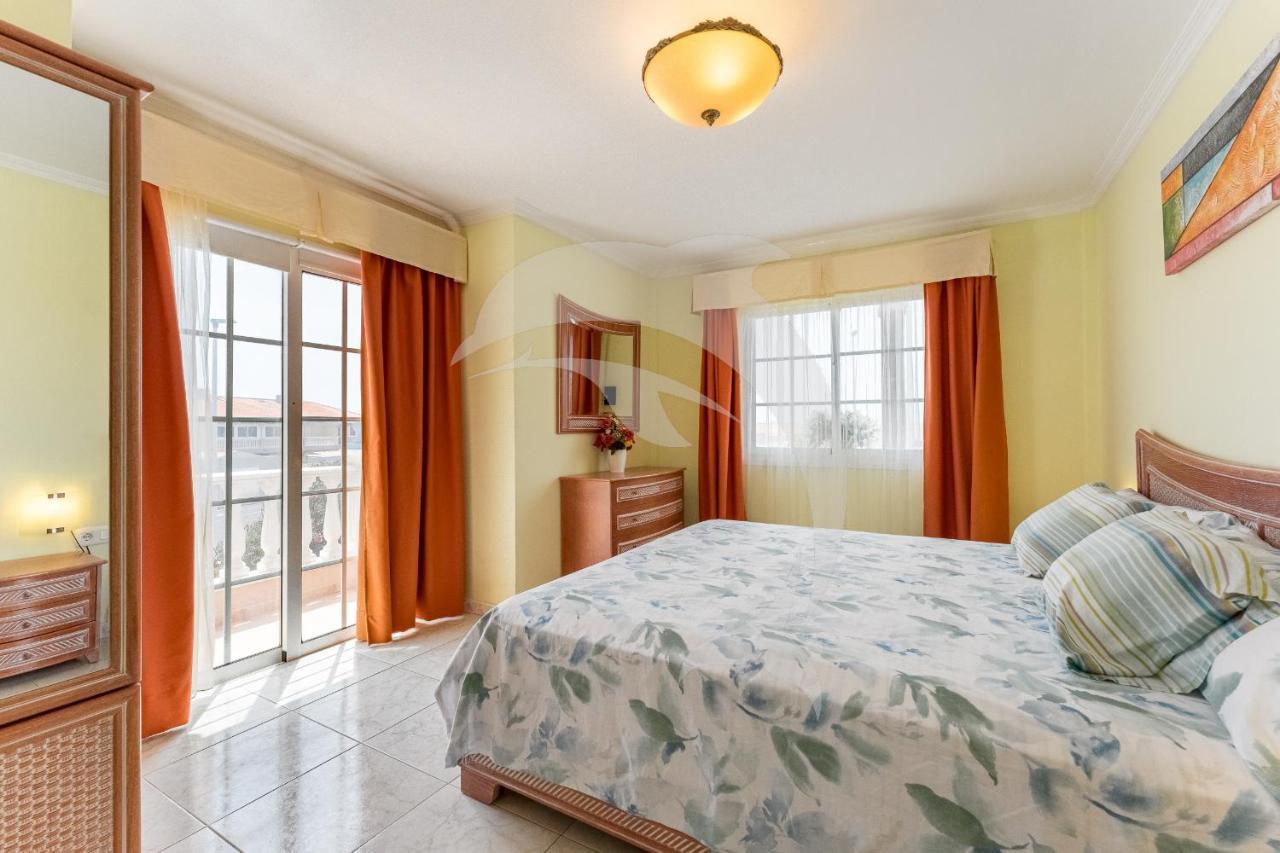 Apartamentos Los Delfines El Médano Exteriör bild