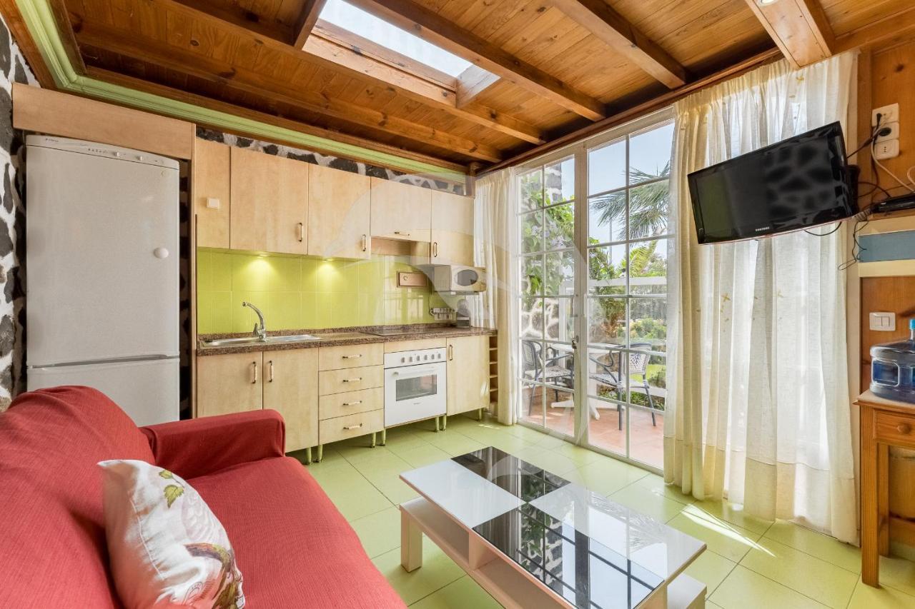 Apartamentos Los Delfines El Médano Exteriör bild