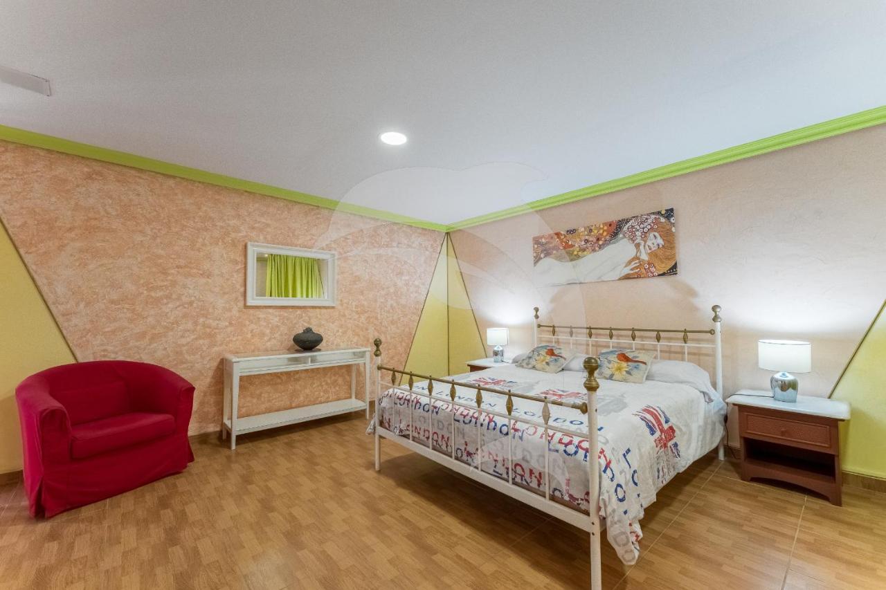 Apartamentos Los Delfines El Médano Exteriör bild